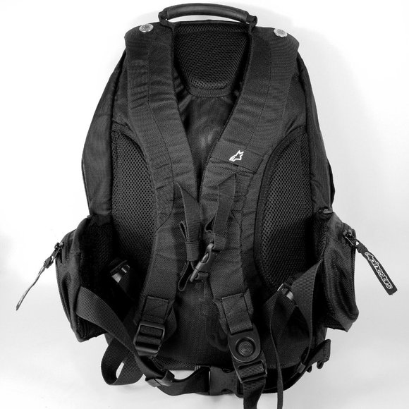 Swiss Gear By Wenger 17-inch Computer and Tablet Backpack LIKE NEW - Picture 2 of 9